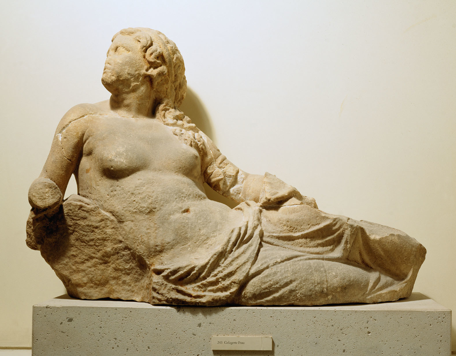 Lying Woman